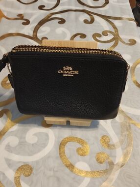 Coach Black Pebbled Leather Double Zip Wristlet